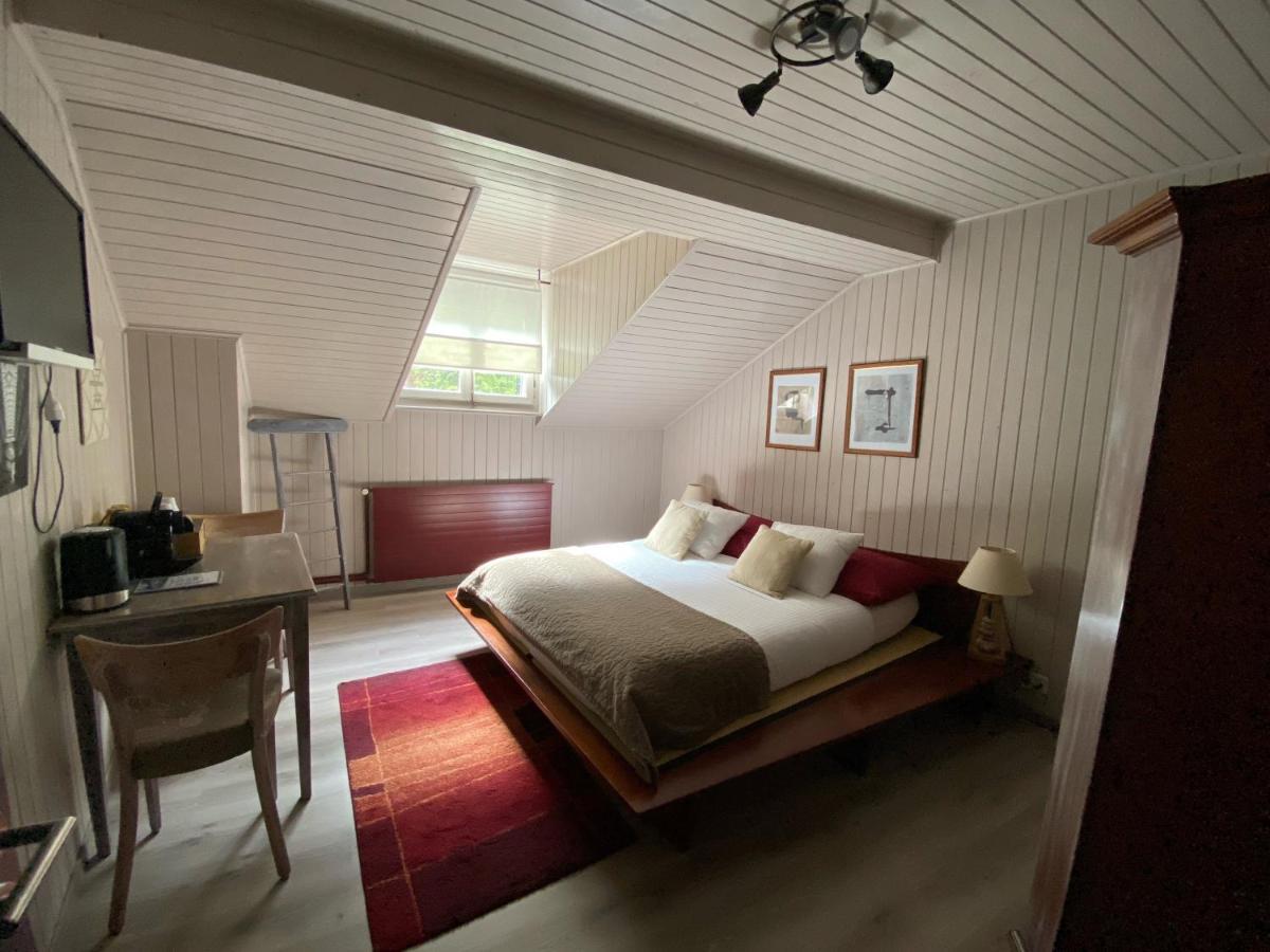 Evionnaz B&B Restaurant Le Pernollet מראה חיצוני תמונה
