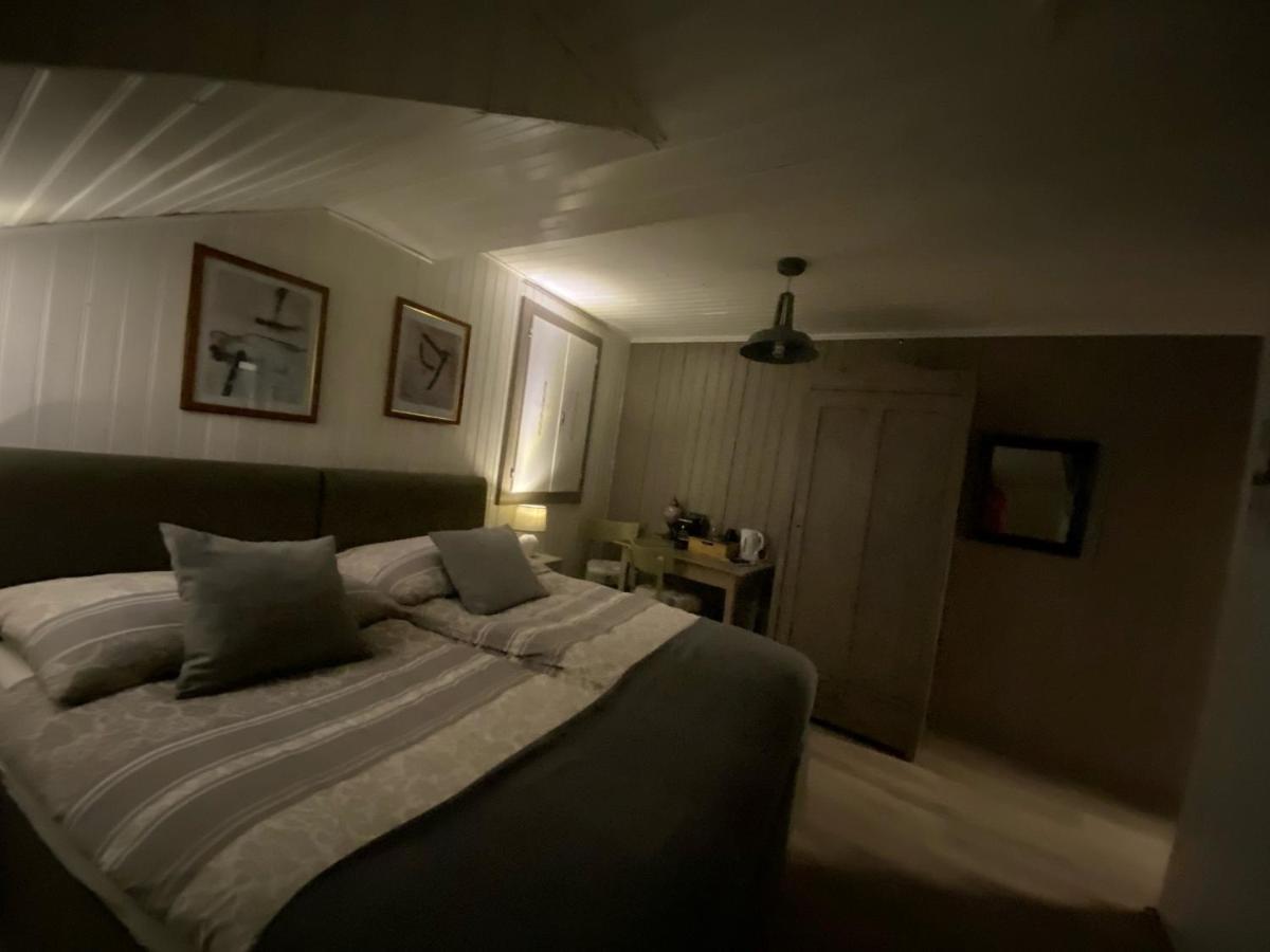 Evionnaz B&B Restaurant Le Pernollet מראה חיצוני תמונה